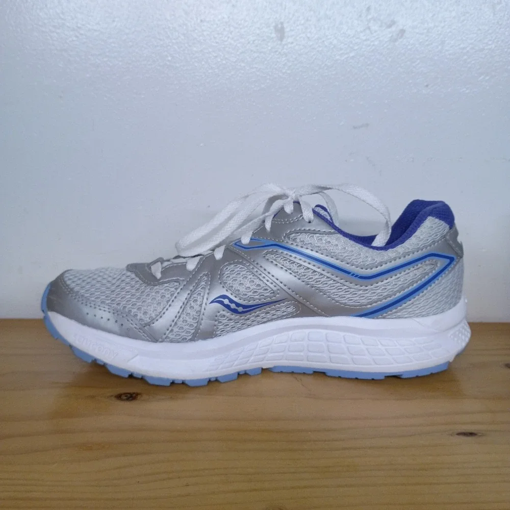 Saucony Cohesion 11 Women's Size 8 Gray Purple Running Shoes Sneakers S10420-6